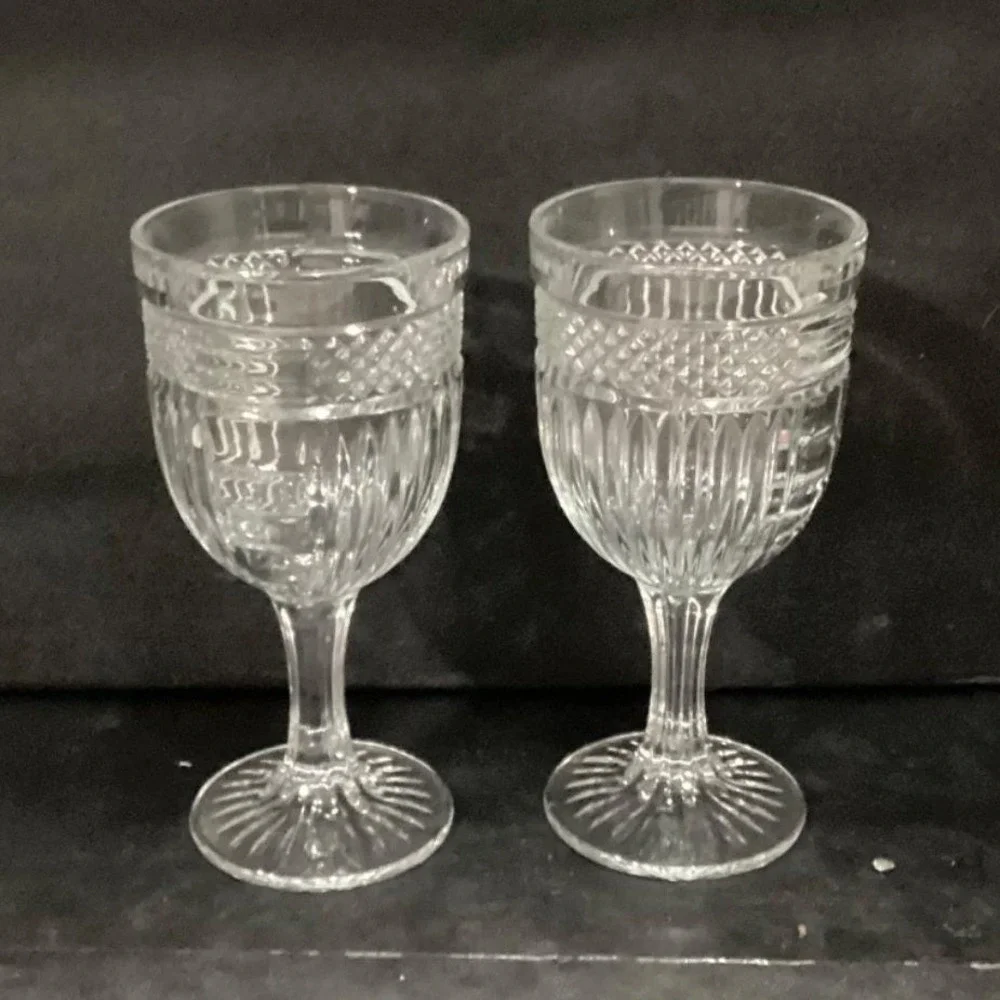 Libbey Radiant Clear Wine Glasses,‎ Set of 2, Vintage Stemware, Water Goblets